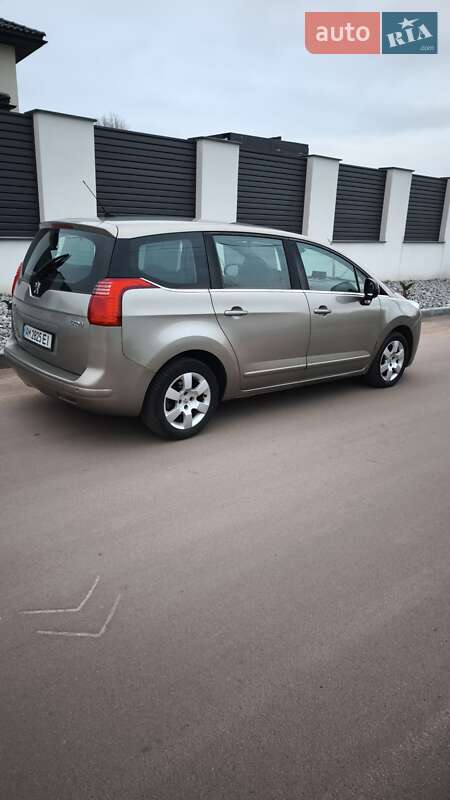Мікровен Peugeot 5008 2010 в Коростені фото 3 Мікровен Peugeot 5008 2010 в Коростені