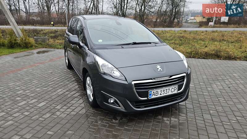 Микровэн Peugeot 5008 2014 в Виннице
