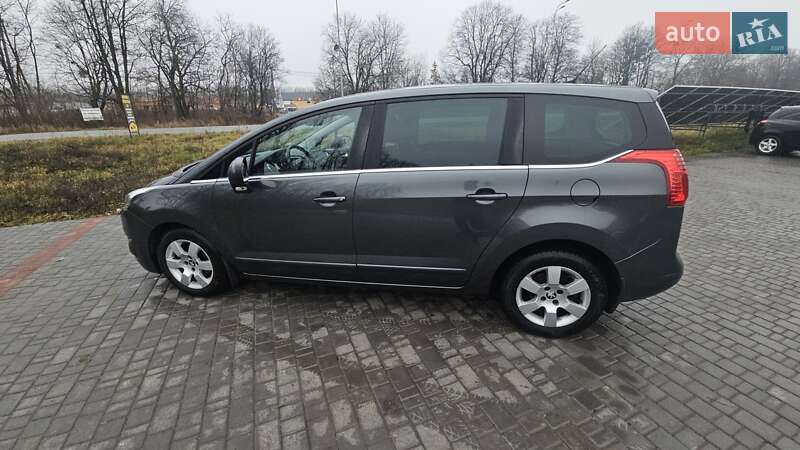 Микровэн Peugeot 5008 2014 в Виннице