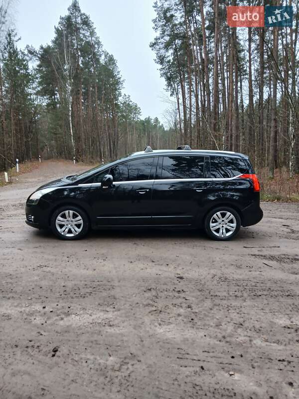 Мікровен Peugeot 5008 2011 в Костопілі фото 4 Мікровен Peugeot 5008 2011 в Костопілі