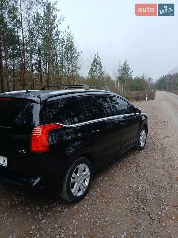 Мікровен Peugeot 5008 2011 в Костопілі фото 13 Мікровен Peugeot 5008 2011 в Костопілі