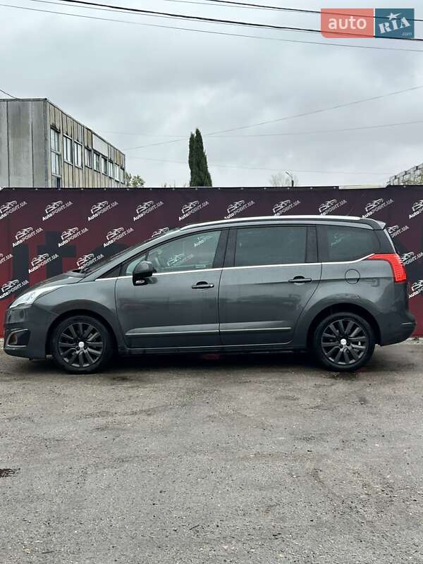 Мікровен Peugeot 5008 2013 в Сумах