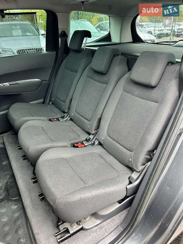 Мікровен Peugeot 5008 2013 в Сумах