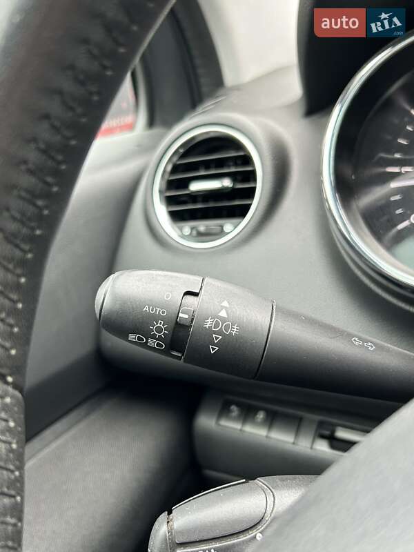 Мікровен Peugeot 5008 2013 в Сумах