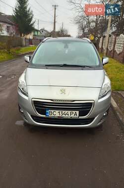 Микровэн Peugeot 5008 2015 в Шептицькому
