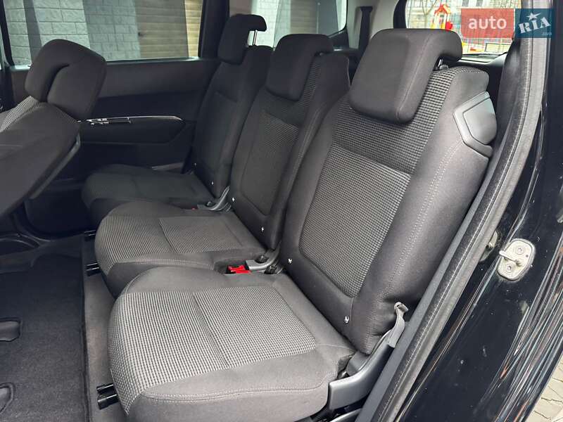 Микровэн Peugeot 5008 2011 в Ивано-Франковске фото 54 Микровэн Peugeot 5008 2011 в Ивано-Франковске