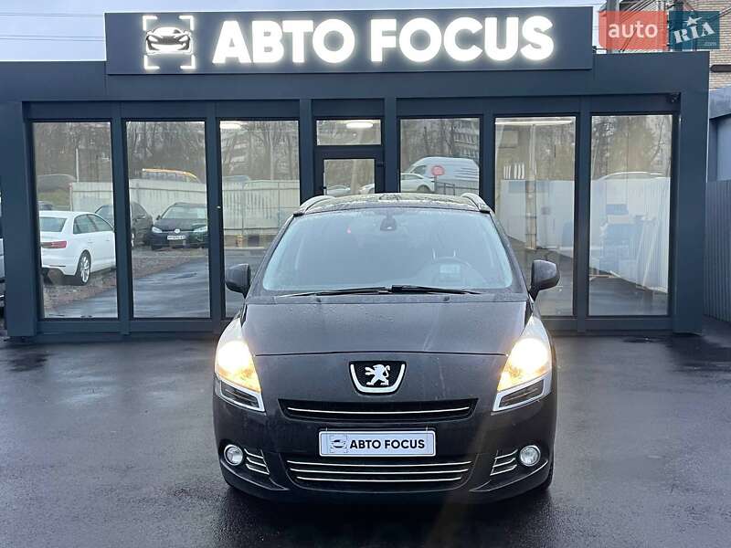 Мікровен Peugeot 5008 2012 в Києві