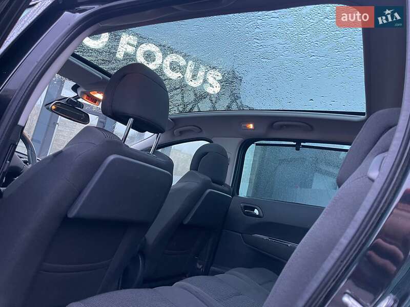 Мікровен Peugeot 5008 2012 в Києві