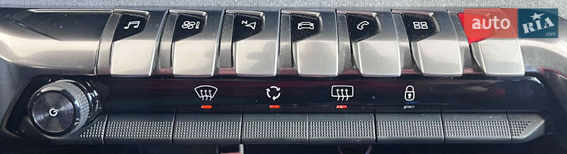 Внедорожник / Кроссовер Peugeot 5008 2019 в Львове