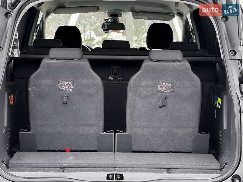 Микровэн Peugeot 5008 2014 в Львове фото 10 Микровэн Peugeot 5008 2014 в Львове