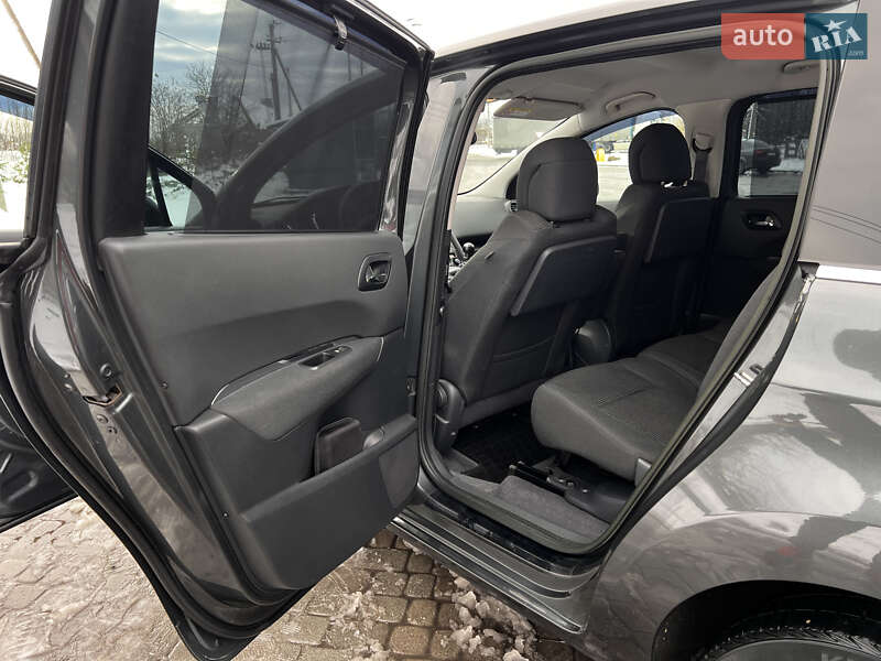Микровэн Peugeot 5008 2014 в Львове фото 20 Микровэн Peugeot 5008 2014 в Львове