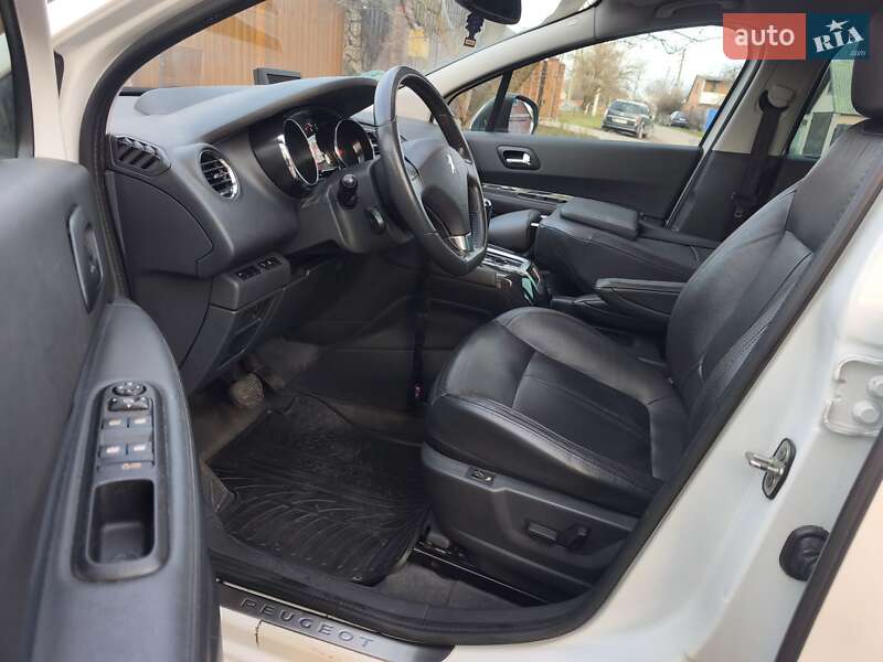 Микровэн Peugeot 5008 2011 в Полтаве фото 33 Микровэн Peugeot 5008 2011 в Полтаве
