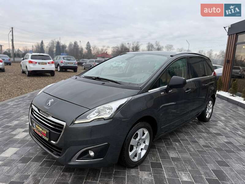 Микровэн Peugeot 5008 2015 в Коломые
