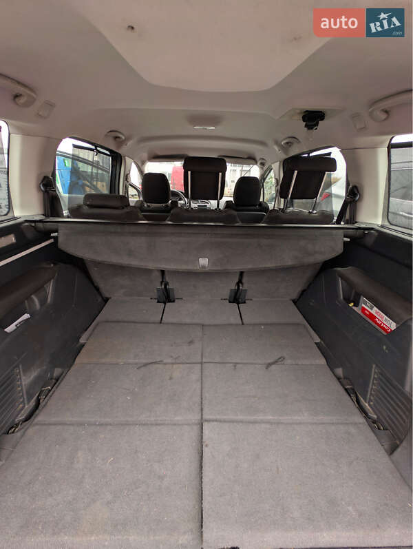 Мікровен Peugeot 5008 2011 в Івано-Франківську