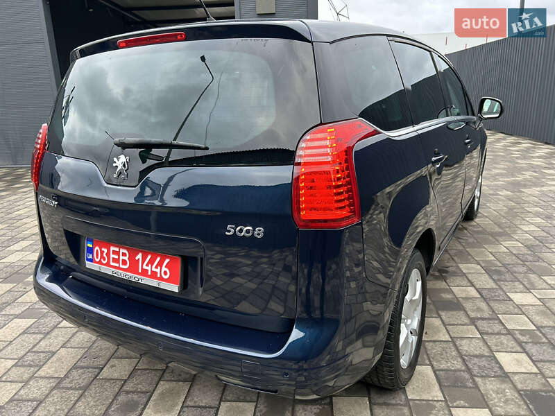 Мікровен Peugeot 5008 2011 в Полтаві