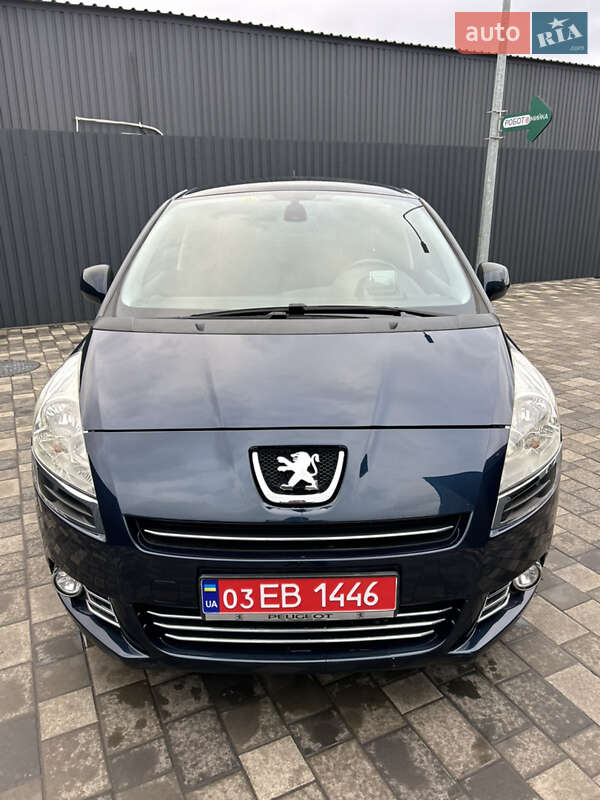 Мікровен Peugeot 5008 2011 в Полтаві