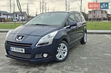 Микровэн Peugeot 5008 2010 в Киеве