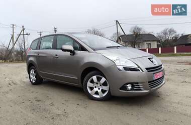 Мікровен Peugeot 5008 2012 в Калуші