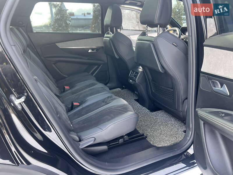 Позашляховик / Кросовер Peugeot 5008 2021 в Полтаві