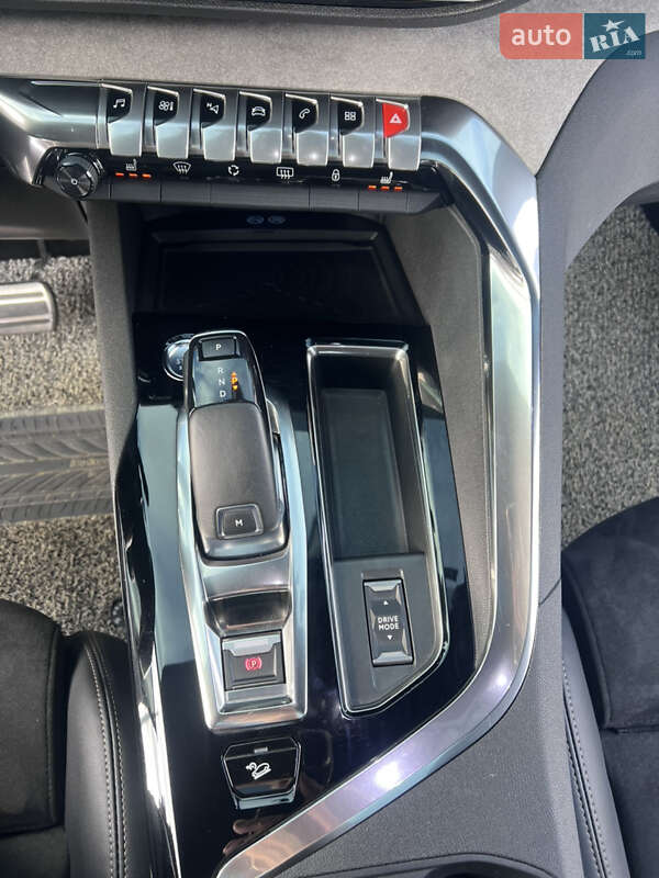 Позашляховик / Кросовер Peugeot 5008 2021 в Полтаві