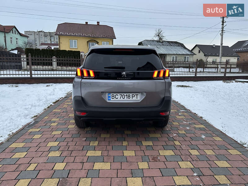 Позашляховик / Кросовер Peugeot 5008 2018 в Львові