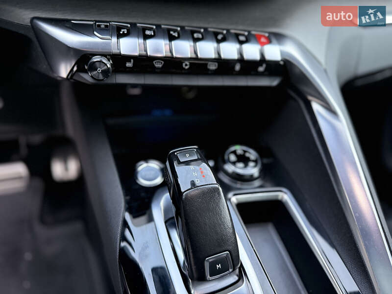 Внедорожник / Кроссовер Peugeot 5008 2018 в Дубно фото 44 Внедорожник / Кроссовер Peugeot 5008 2018 в Дубно