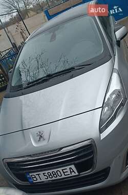 Мікровен Peugeot 5008 2014 в Херсоні