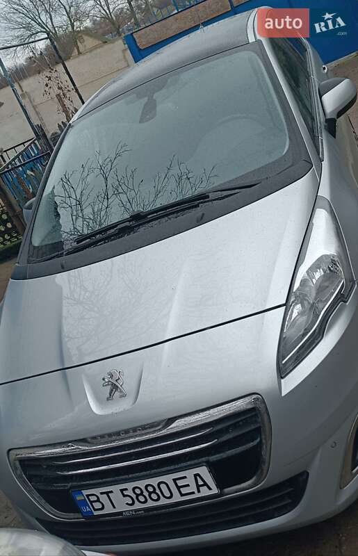 Peugeot 5008 2014 Peugeot 5008 2014