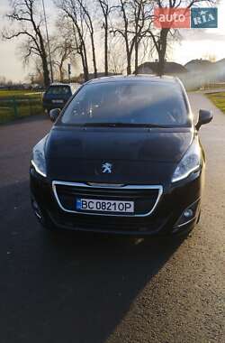 Мікровен Peugeot 5008 2014 в Стрию