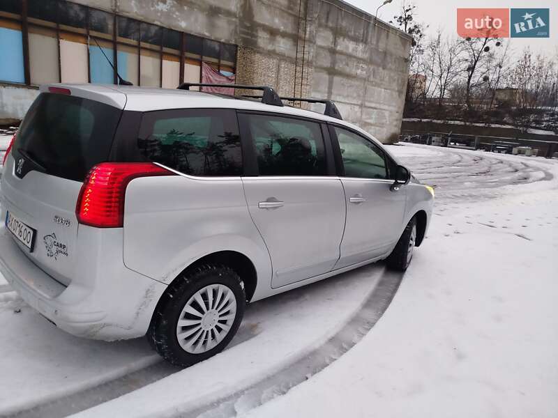 Микровэн Peugeot 5008 2009 в Харькове фото 5 Микровэн Peugeot 5008 2009 в Харькове