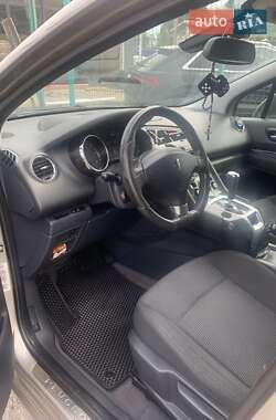 Микровэн Peugeot 5008 2010 в Стрые фото 12 Микровэн Peugeot 5008 2010 в Стрые