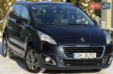 Микровэн Peugeot 5008 2015 в Тернополе