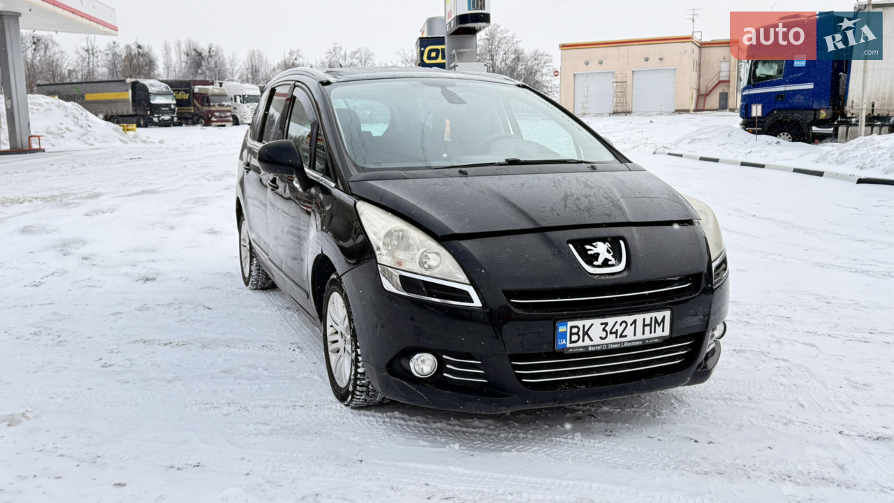 2010 Peugeot 5008 - мініатюра 10