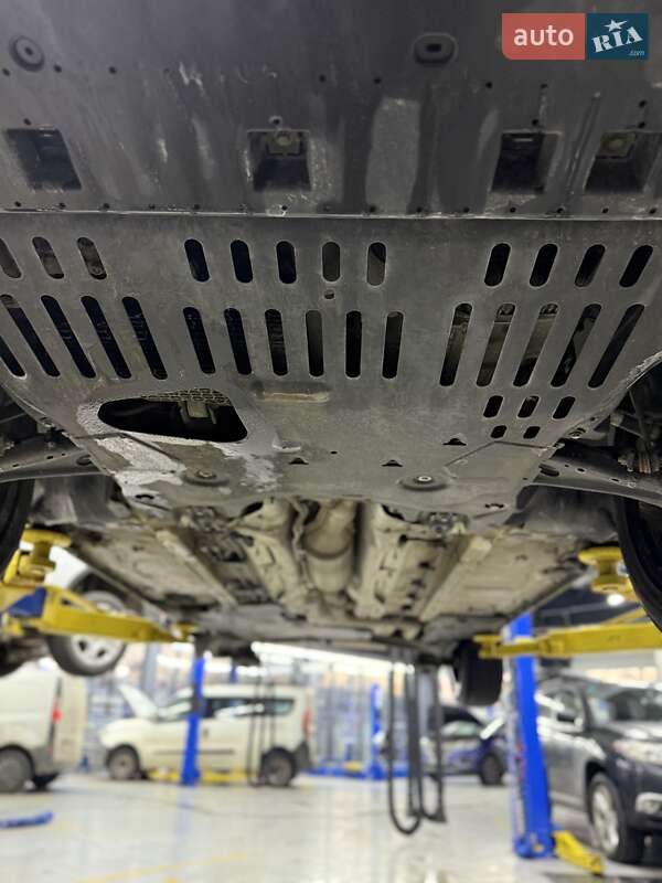 Внедорожник / Кроссовер Peugeot 5008 2020 в Киеве фото 28 Внедорожник / Кроссовер Peugeot 5008 2020 в Киеве