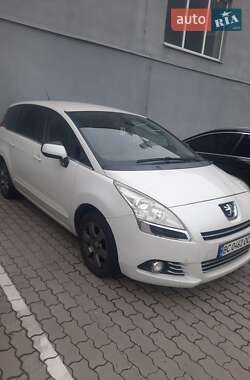 Микровэн Peugeot 5008 2010 в Львове