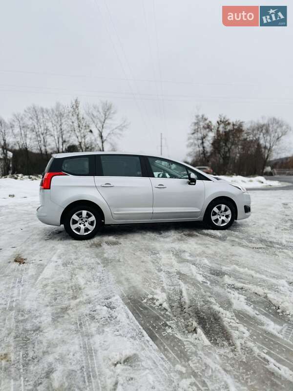 Микровэн Peugeot 5008 2014 в Львове фото 7 Микровэн Peugeot 5008 2014 в Львове