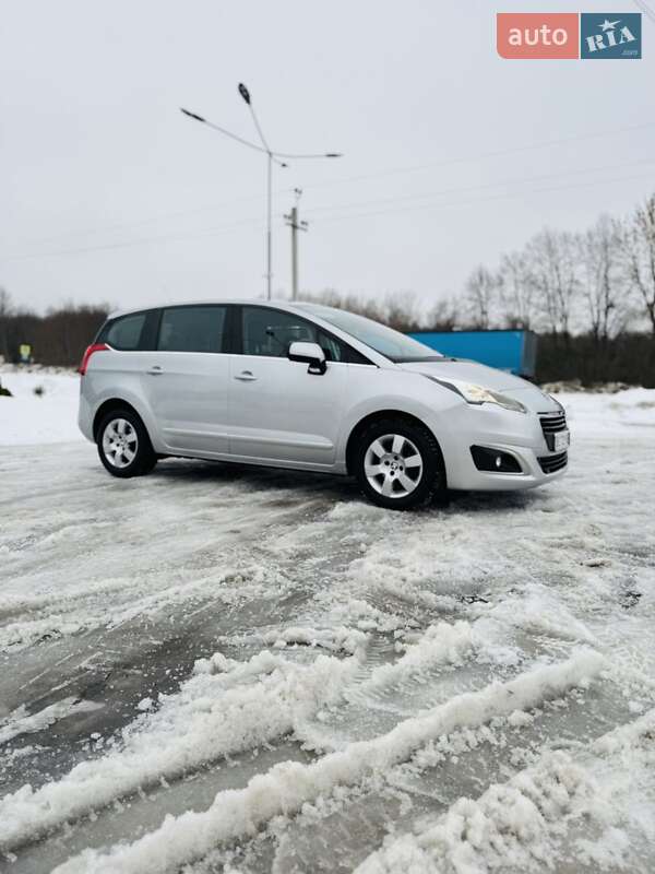 Микровэн Peugeot 5008 2014 в Львове фото 9 Микровэн Peugeot 5008 2014 в Львове