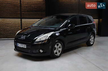 Микровэн Peugeot 5008 2010 в Луцке