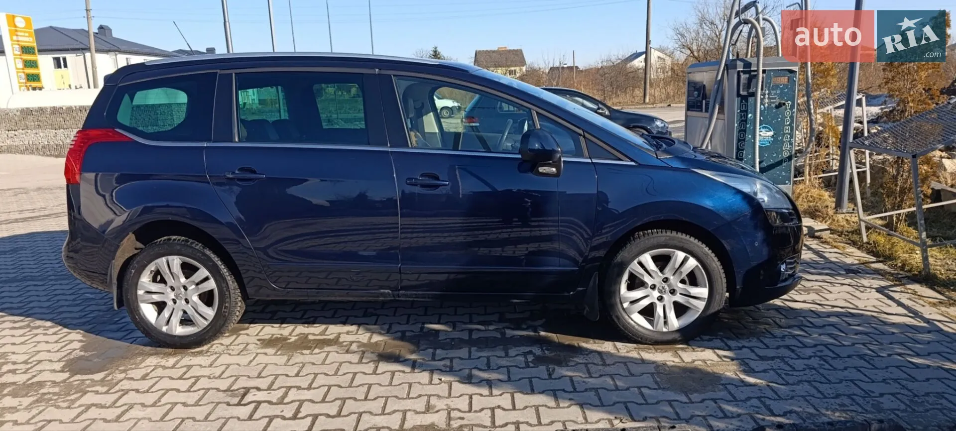 2010 Peugeot 5008 - мініатюра 9