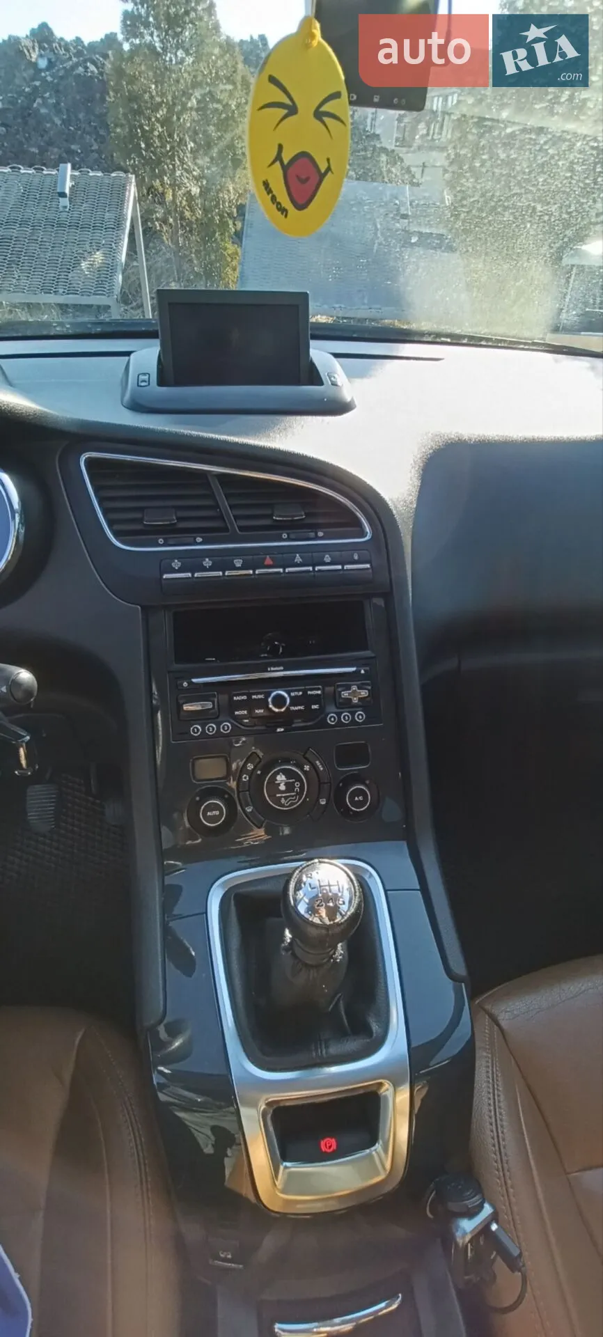 2010 Peugeot 5008 - мініатюра 16
