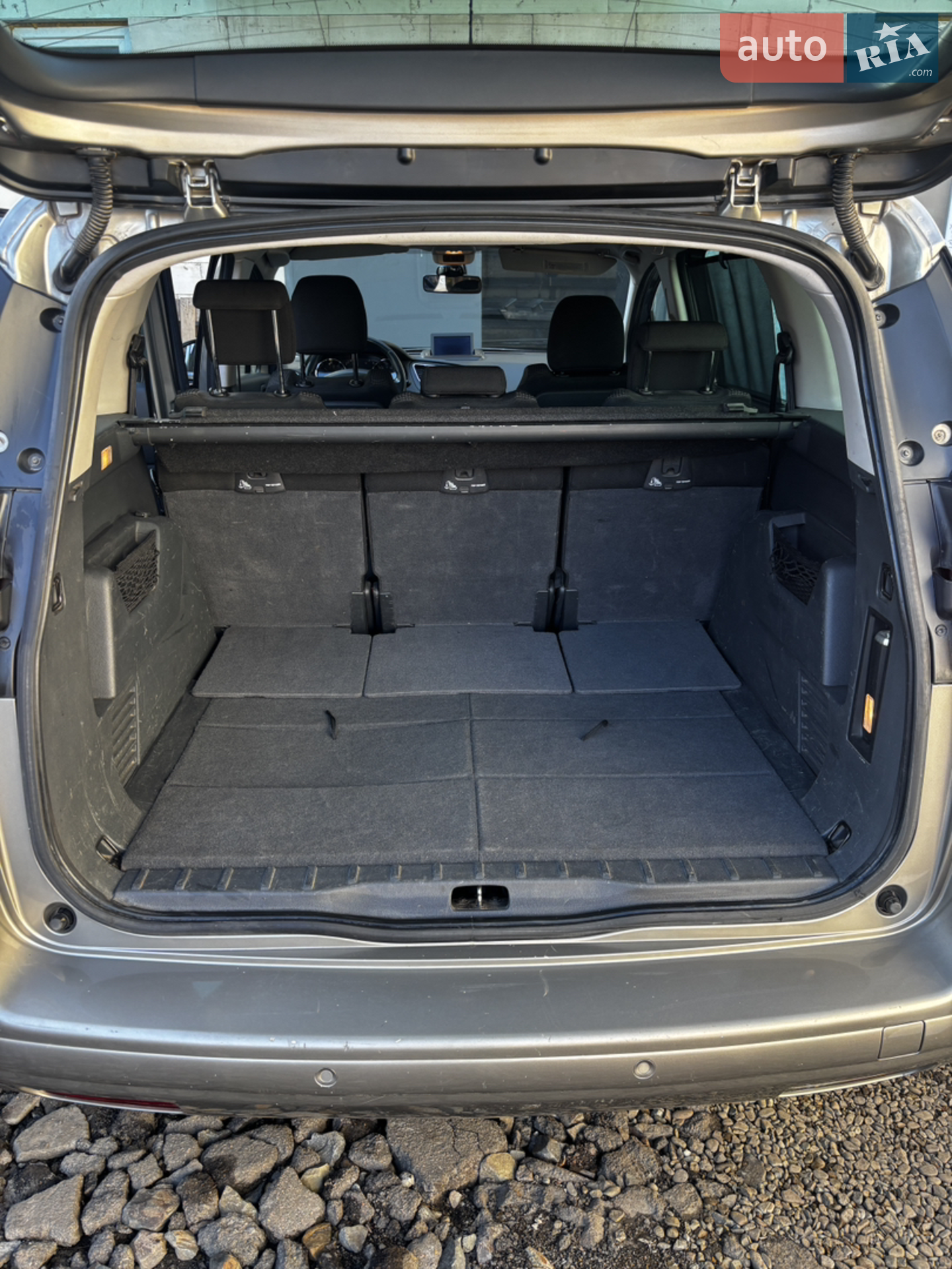 2010 Peugeot 5008 - мініатюра 16