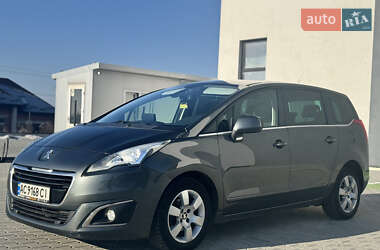 Микровэн Peugeot 5008 2014 в Львове