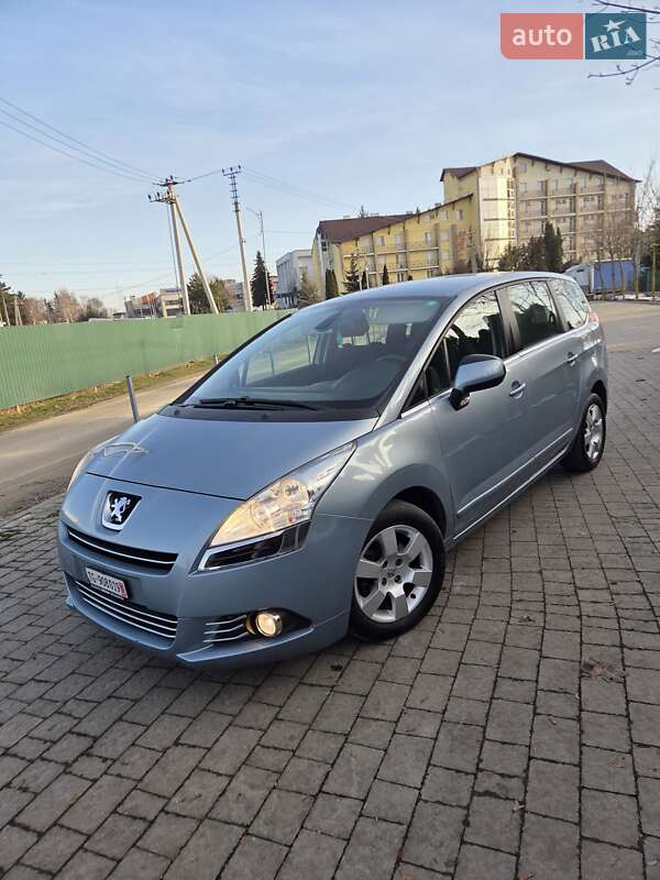 Микровэн Peugeot 5008 2010 в Львове фото Микровэн Peugeot 5008 2010 в Львове