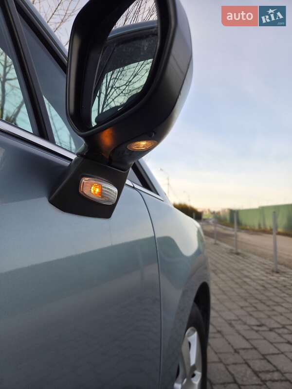 Микровэн Peugeot 5008 2010 в Львове фото 46 Микровэн Peugeot 5008 2010 в Львове