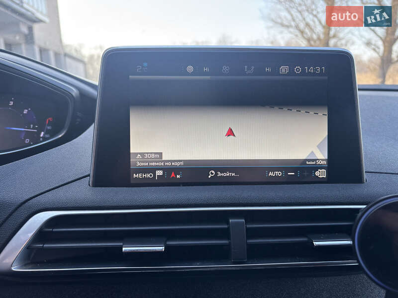 Внедорожник / Кроссовер Peugeot 5008 2017 в Тернополе