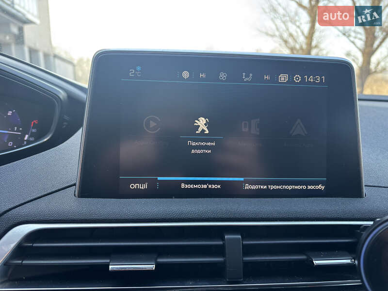 Внедорожник / Кроссовер Peugeot 5008 2017 в Тернополе