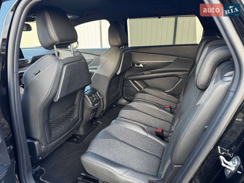 Внедорожник / Кроссовер Peugeot 5008 2020 в Луцке