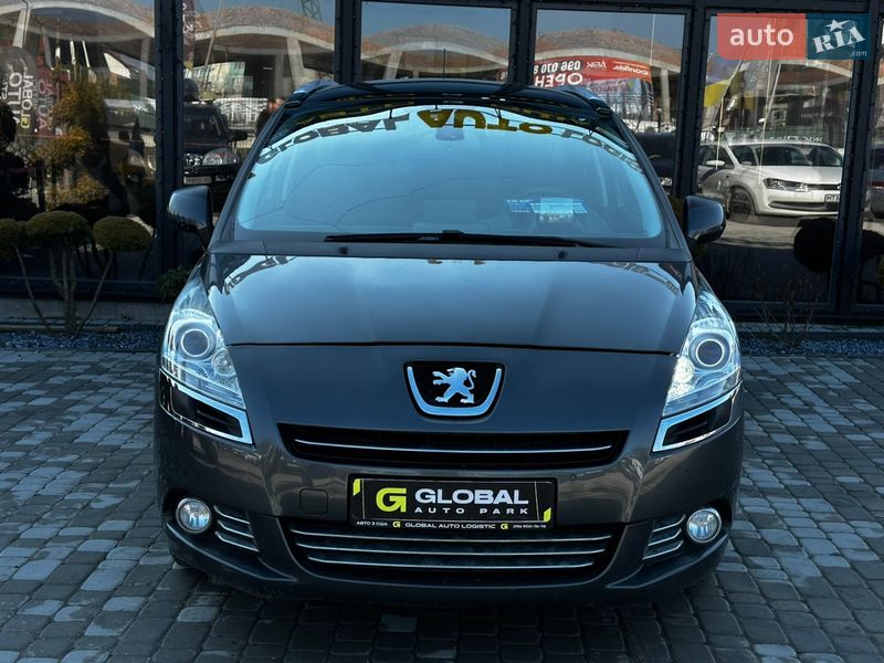 Микровэн Peugeot 5008 2010 в Львове