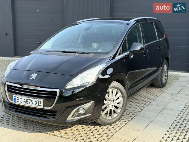 Микровэн Peugeot 5008 2015 в Самборе