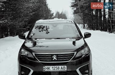 Позашляховик / Кросовер Peugeot 5008 2018 в Києві